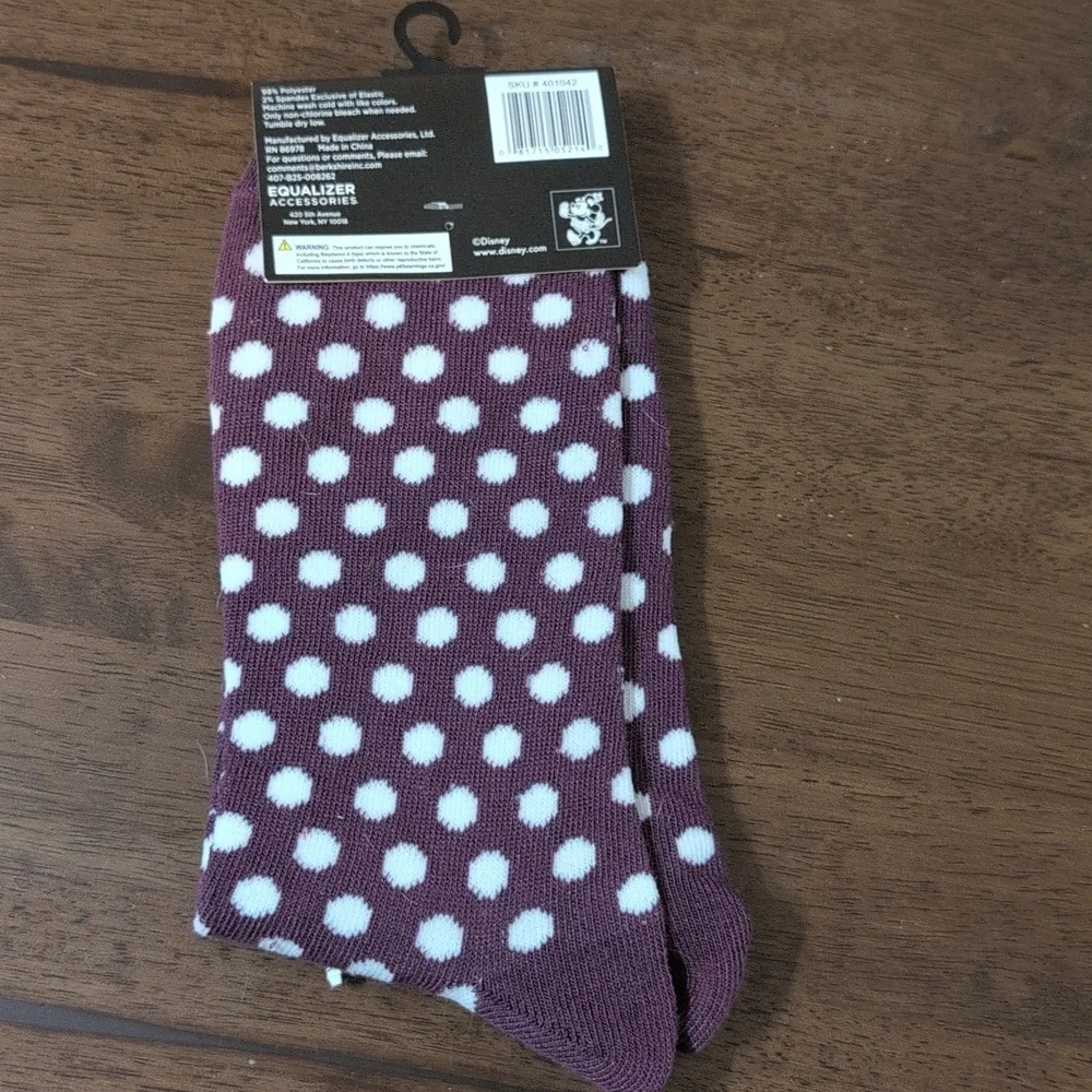 NWT Disney Minnie Mouse Polka Dot Crew Socks in Purple and White